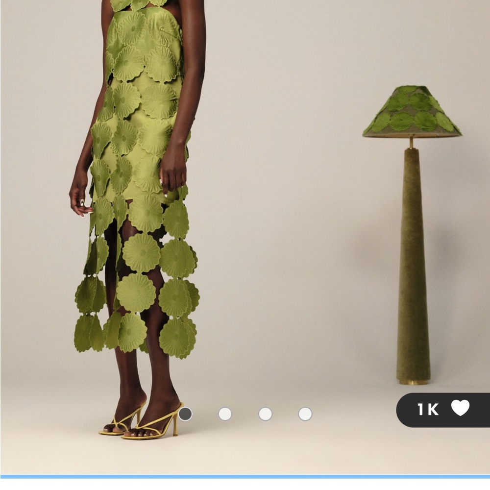 Elegant Green Leaf Pattern Dress